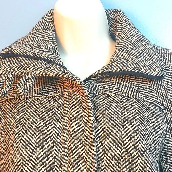 Last Kiss Tweed Coat  - Picture 3 of 6